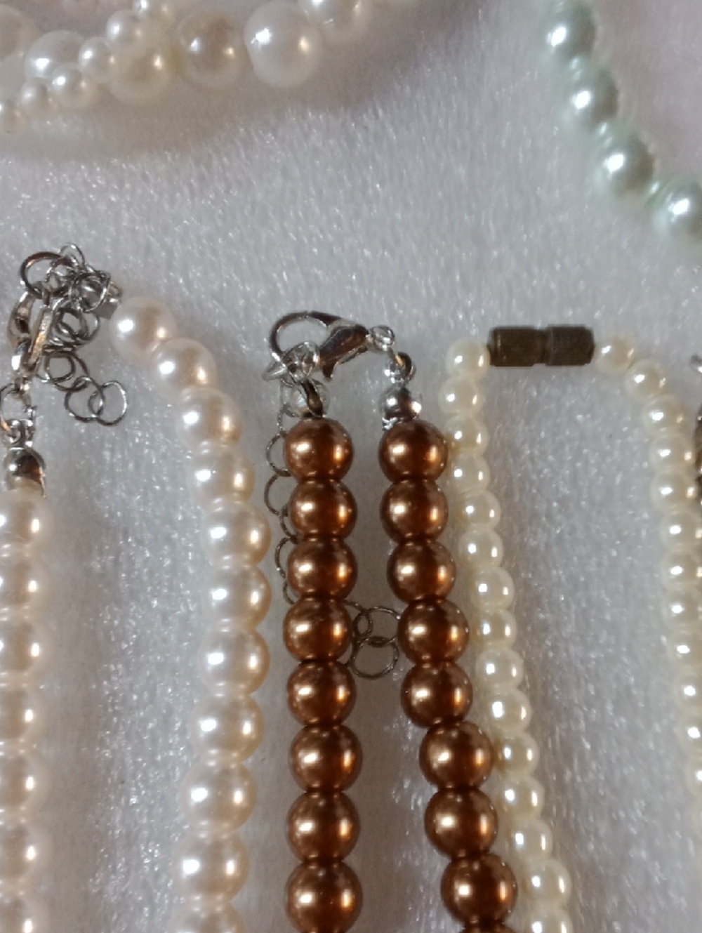 24 Piece Vintage To Modern Faux Pearl Bundle #A467 - Picture 4 of 11
